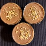 vegan pindakaas mousse chocolade