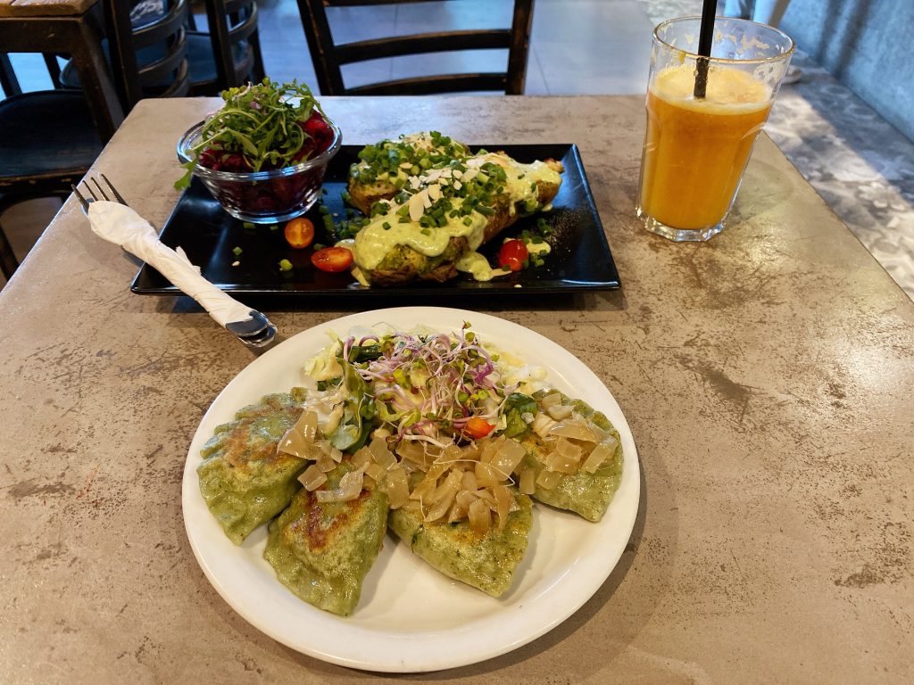 vegan restaurants in Warschau Vegemiasto