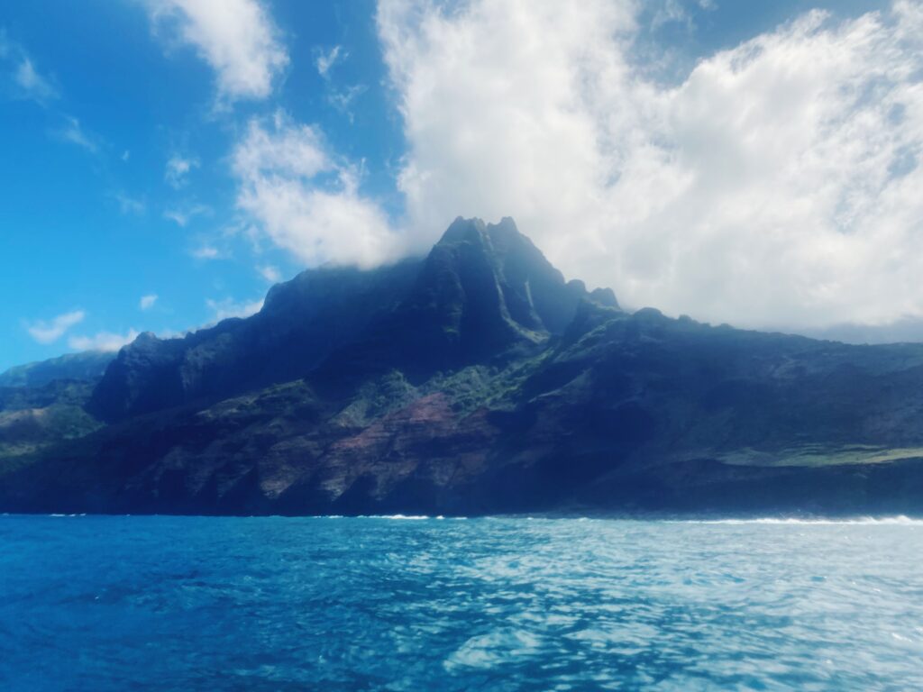 Wat te doen in Kauai boottocht Na Pali kust