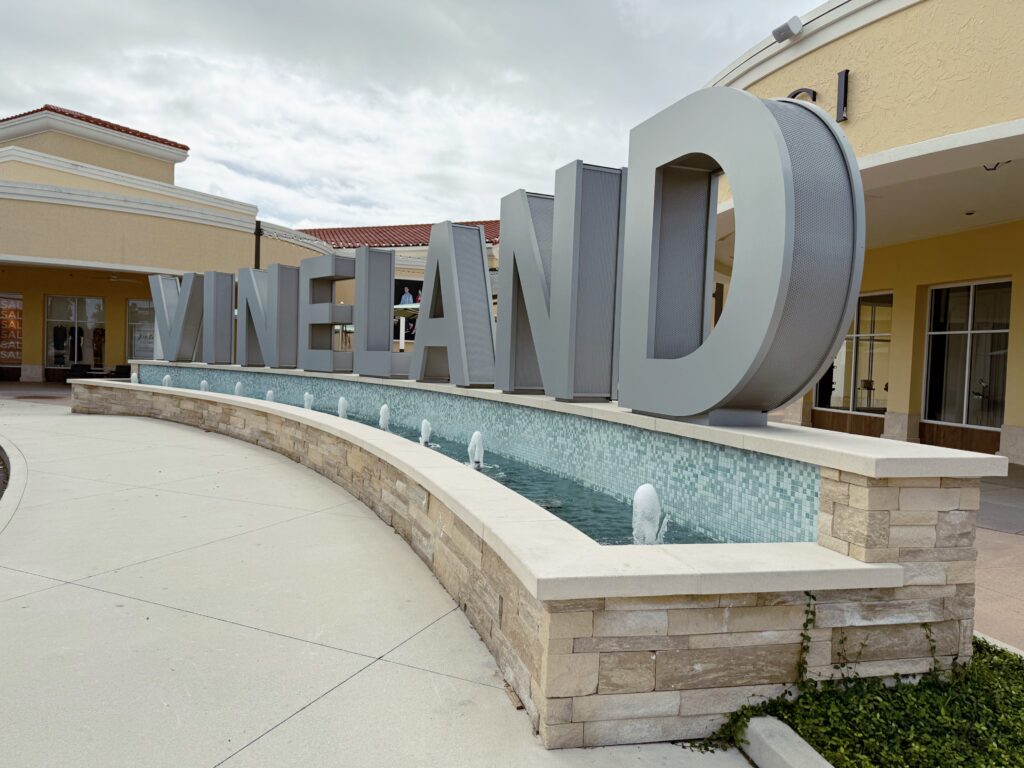 Premium Outlets Vineland